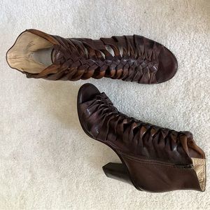 Frye open weave soft leather sandals